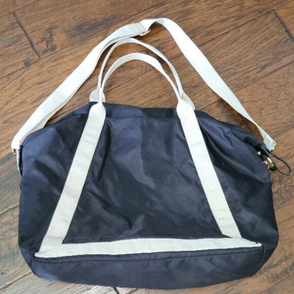 H&M Duffle Bag Overnight Weekender Neutral Preppy Athletic Geometric Normcore - Picture 7 of 16